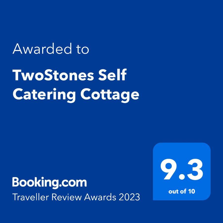 Twostones Self Catering Cottage Арочар Екстериор снимка